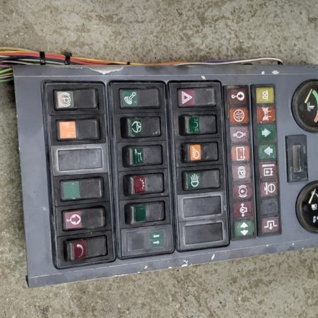 LIEBHERR - A316 - Excavadora de ruedas - Consola de control 