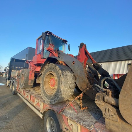VOLVO - L90F - Cargadora de ruedas