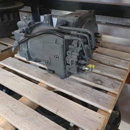 LIEBHERR - A904C - Excavadora de ruedas