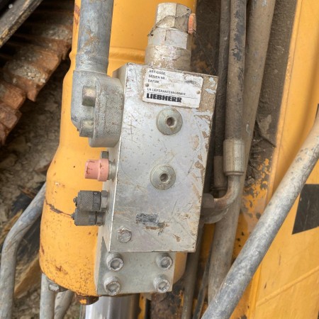 LIEBHERR - R916 - Excavadora de orugas - Válvula de seguridad