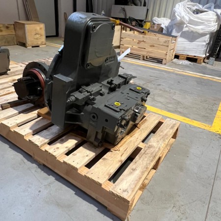 LIEBHERR - R936 - Excavadora de cadenas