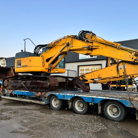 KOMATSU - PC228USLC-30 - Excavadora de cadenas - MUELLE