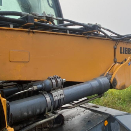 LIEBHERR - LH22M - Excavadora de ruedas - CILINDRO