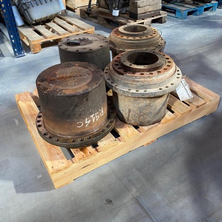 LIEBHERR - R914C - Excavadora de cadenas Caja de cambios de traducción