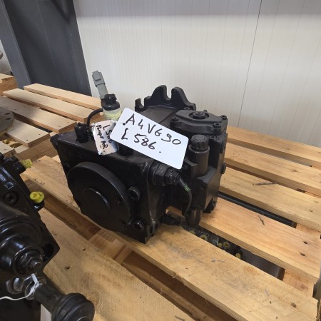 LIEBHERR - L586 - Cargadora de ruedas