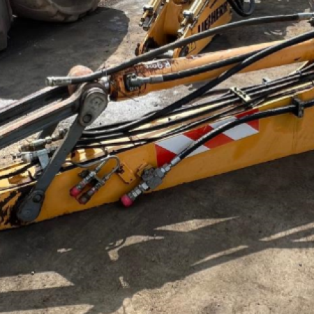 LIEBHERR - A314 - Excavadora de ruedas - VIGA DE ATRAQUE