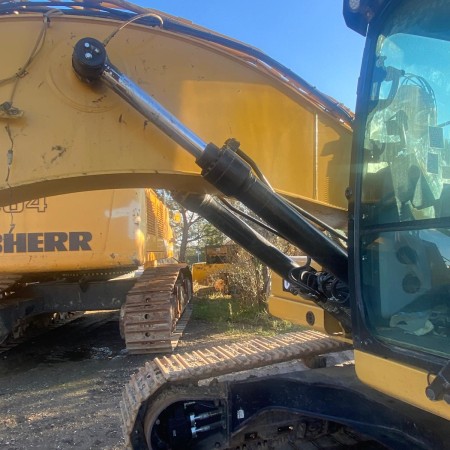 CATERPILLAR - 323 NEXTGEN - Excavadora de orugas - cilindro