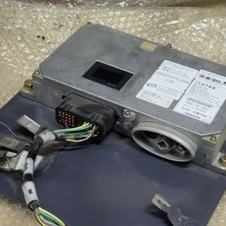 KOMATSU - PW160-7 - Piel de neumático