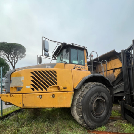 VOLVO - A40E - Camión volquete