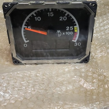 CATERPILLAR - 725 - Dumper - Velocímetro