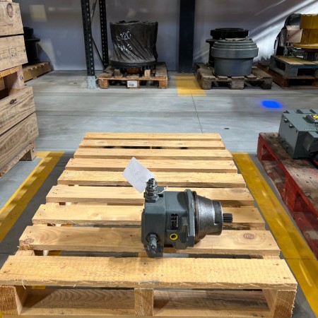 LIEBHERR - - Excavadora de ruedas - Motor de rotación