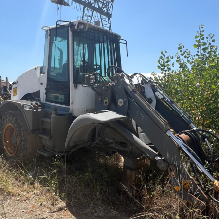 LIEBHERR - L514 - Pelle à pneus