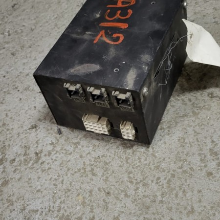 LIEBHERR - A312 - Excavadora de ruedas - CAJA ELECTRÓNICA 