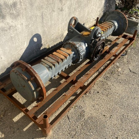 LIEBHERR - L538 - Cargadora de ruedas - EJE TRASERO