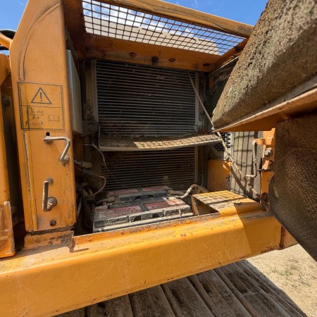 LIEBHERR - R900B - Crawler Excavator