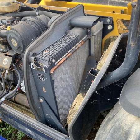 CATERPILLAR - TH330B - RADIADOR