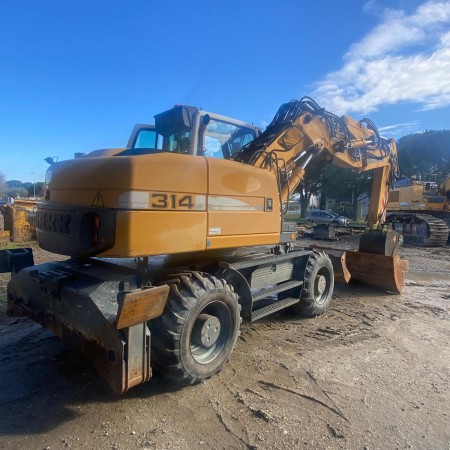 LIEBHERR - A314 - Excavadora de ruedas - capó