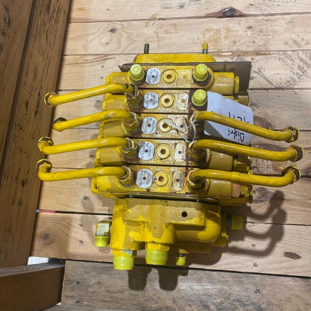 CATERPILLAR - 12M - Motoniveladora - Distribuidora