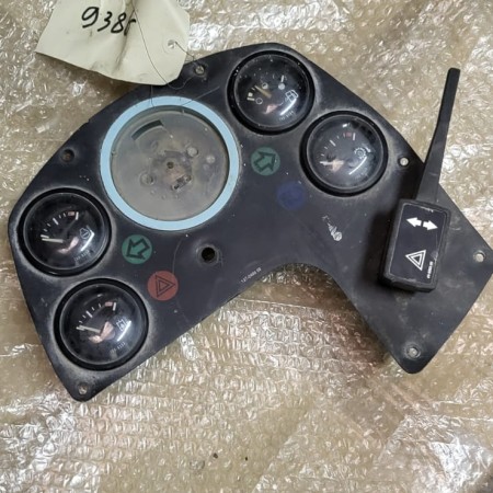 CATERPILLAR - 938G - Cargadora de ruedas - Salpicadero