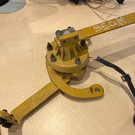 CATERPILLAR - 950M - Chargeur à pneus