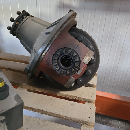 LIEBHERR - L554 - Cargadora de ruedas - Nariz de puente