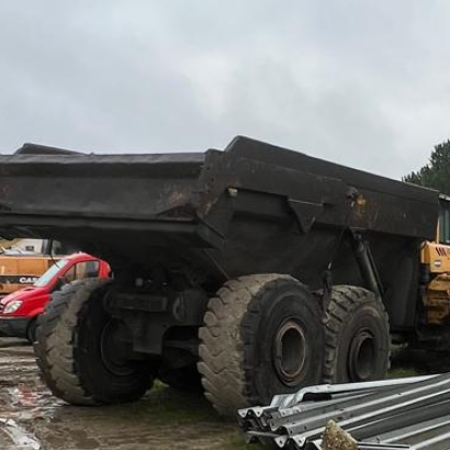 VOLVO - A30E - Camión volquete