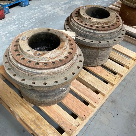 LIEBHERR - R944B - Excavadora de cadenas Caja de cambios de traducción