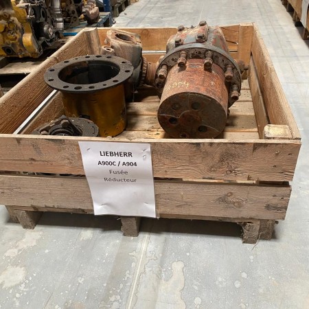 LIEBHERR - A900C - Excavadora de ruedas