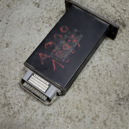 LIEBHERR - A900 - Excavadora de ruedas - Caja electrónica 