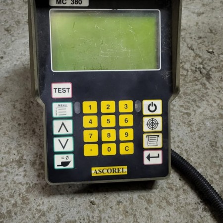 LIEBHERR - ASCOREL MC 380 - Cargadora de ruedas - Pesaje