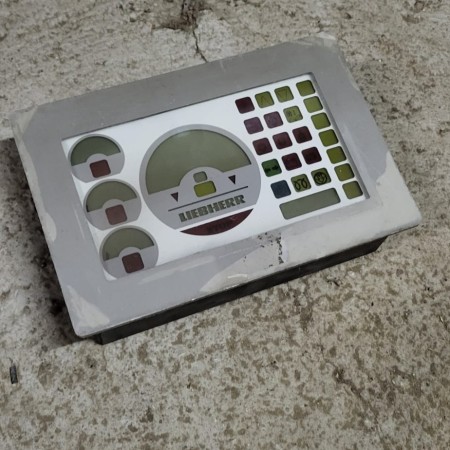 LIEBHERR - L544 - Cargadora de ruedas - Salpicadero 