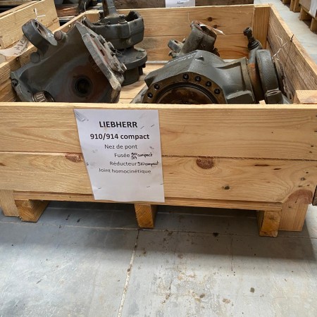 LIEBHERR - A910 COMPACT - Excavadora de ruedas - Nariz de puente