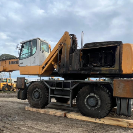 LIEBHERR - LH60M - Pelle à pneus